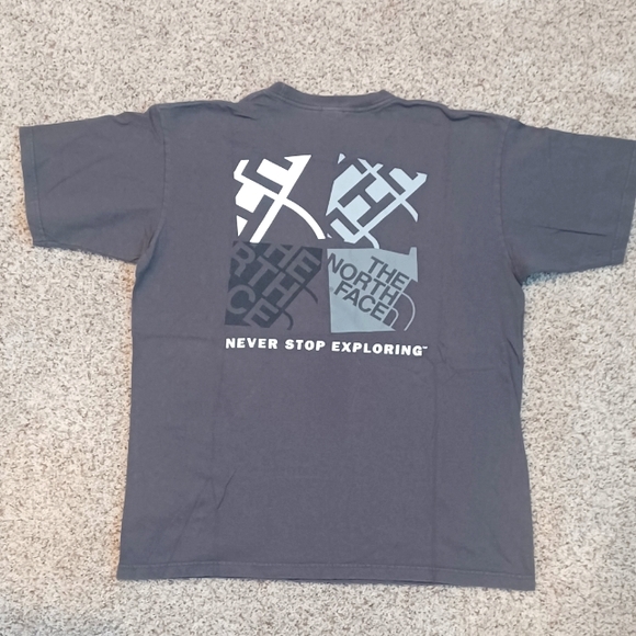 Vintage The North Face T Shirt - Picture 1 of 3